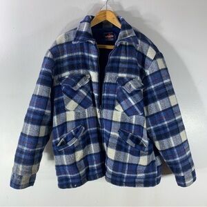 vintage 80s made in Winnipeg Canada plaid wool jacket with thick fleece lining